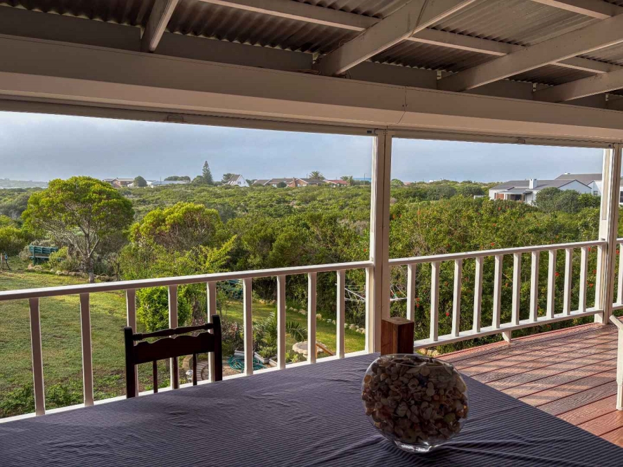 3 Bedroom Property for Sale in Stilbaai Wes Western Cape
